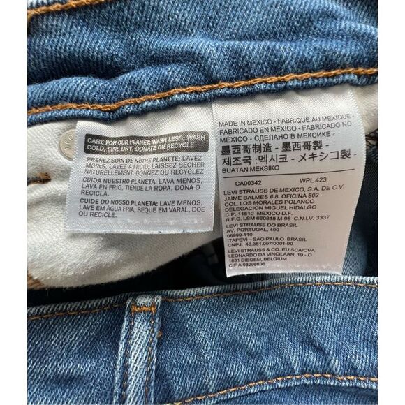 Vintage Levi 517 Medium Wash Bootcut Sturdy Denim Jeans - Picture 2 of 5